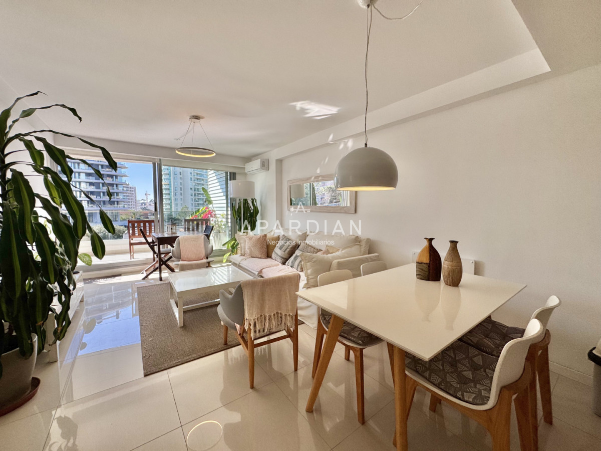 Apartamento ID.21099586 - Apartamento 3 dormitorios en venta, Punta del Este