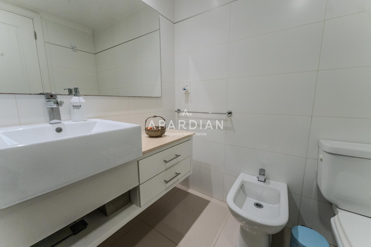 Apartamento ID.21099370 - Apartamento en venta playa mansa 2 dormitorios