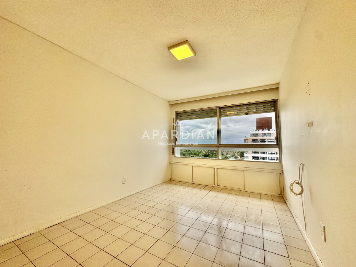 Apartamento ID.21097883 - Apartamento en alquiler anual 3 dormitorios Punta del Este