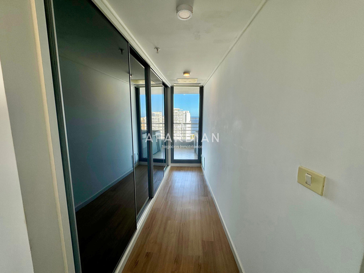 Apartamento ID.21098353 - Penthouse duplex de 3 dormitorios en venta y alquiler, Punta del Este!