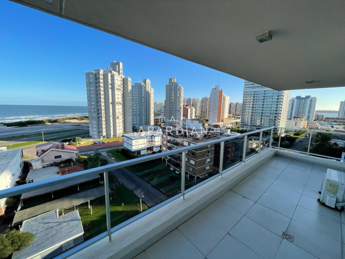 Apartamento ID.21094985 - Apartamento de 2 dormitorios con vista al mar