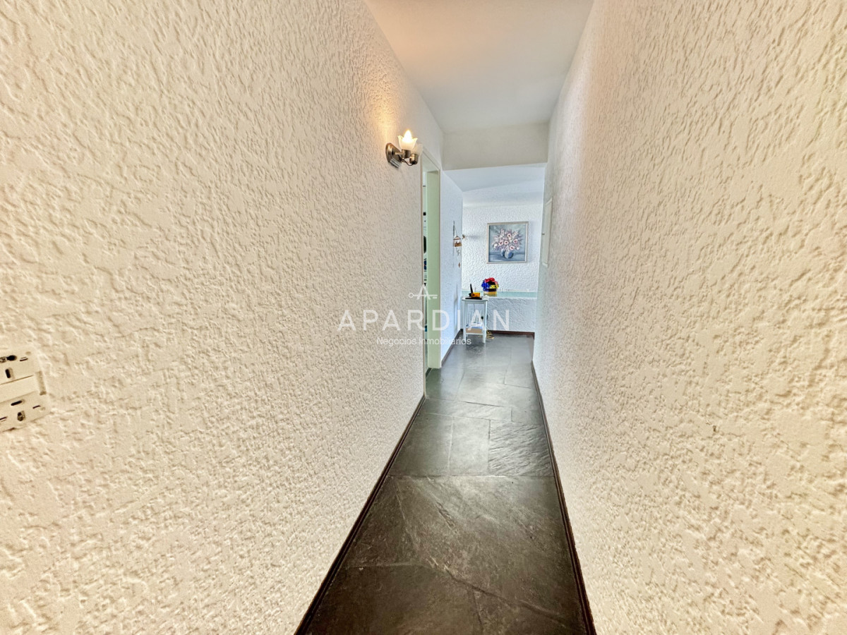 Apartamento ID.21099479 - Apartamento en venta 2 dormitorios con vista al mar!