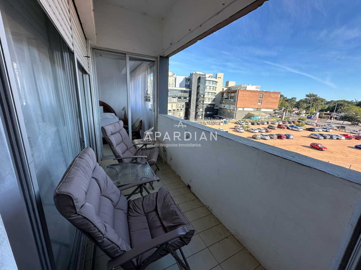 Apartamento ID.21093586 - Apartamento de 2 dormitorios en alquiler temporal