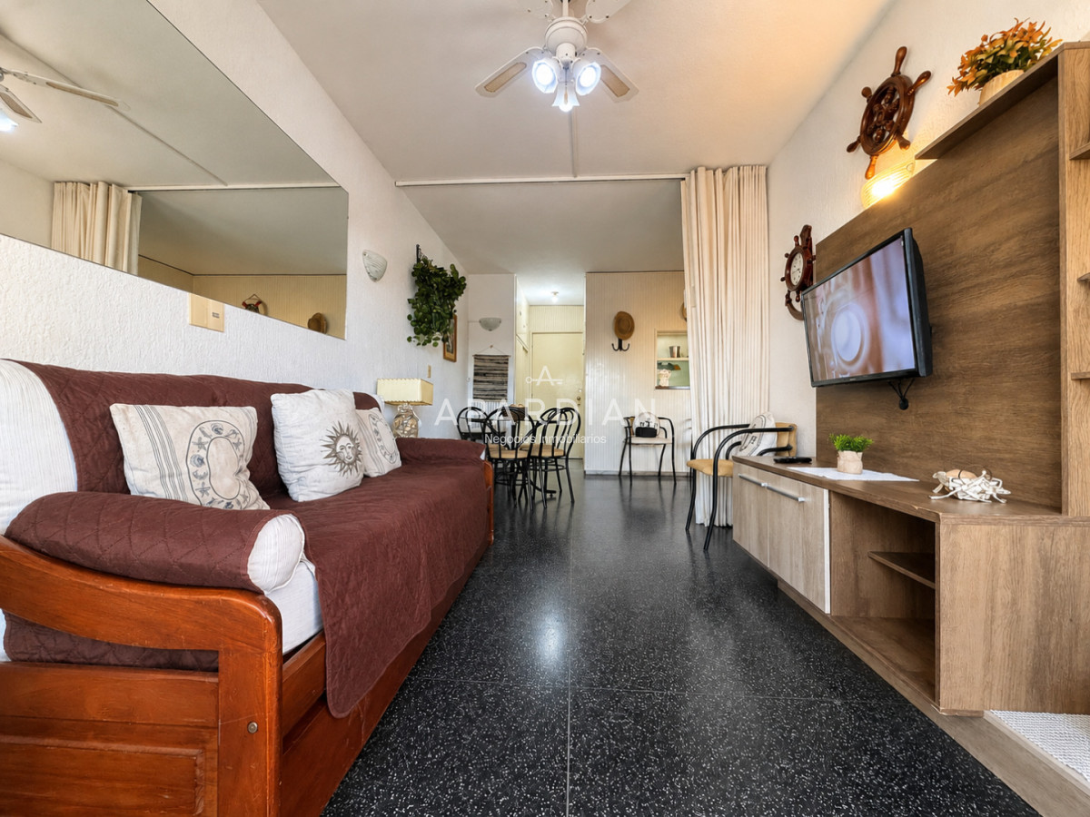 Apartamento ID.21099580 - Apartamento de 1 dormitorio en primera linea de la mansa 