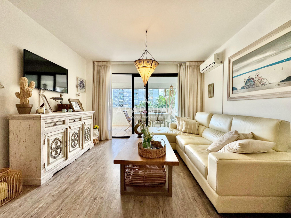Apartamento ID.21097273 - Apartamento en venta 2 dormitorios Punta del Este