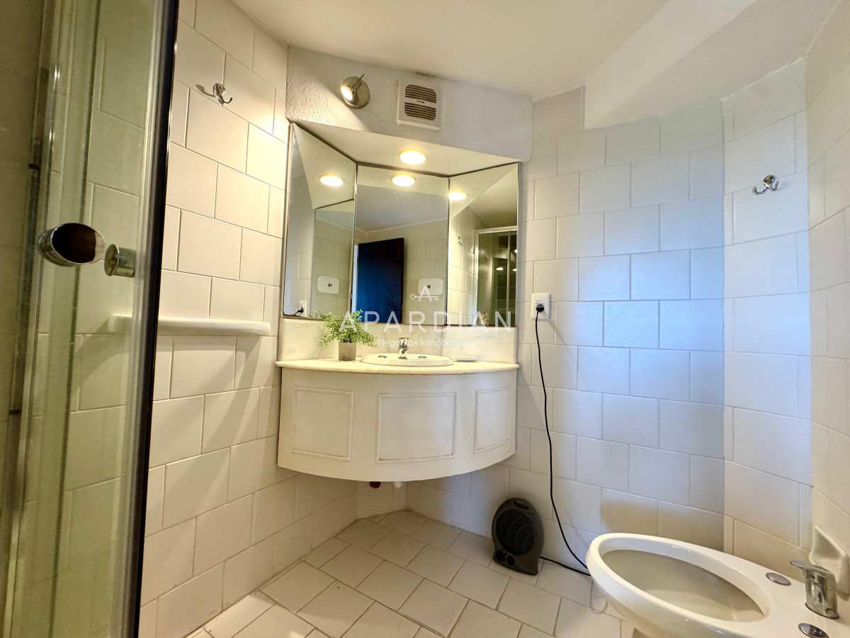 Apartamento ID.21097128 - Apartamento de 2 dormitorios en venta, Punta del Este
