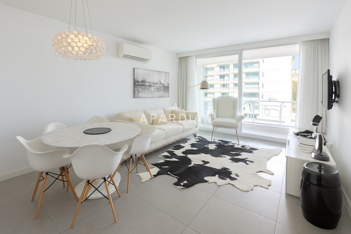 Apartamento ID.21098488 - Apartamento de 1 dormitorio en venta en Punta del Este
