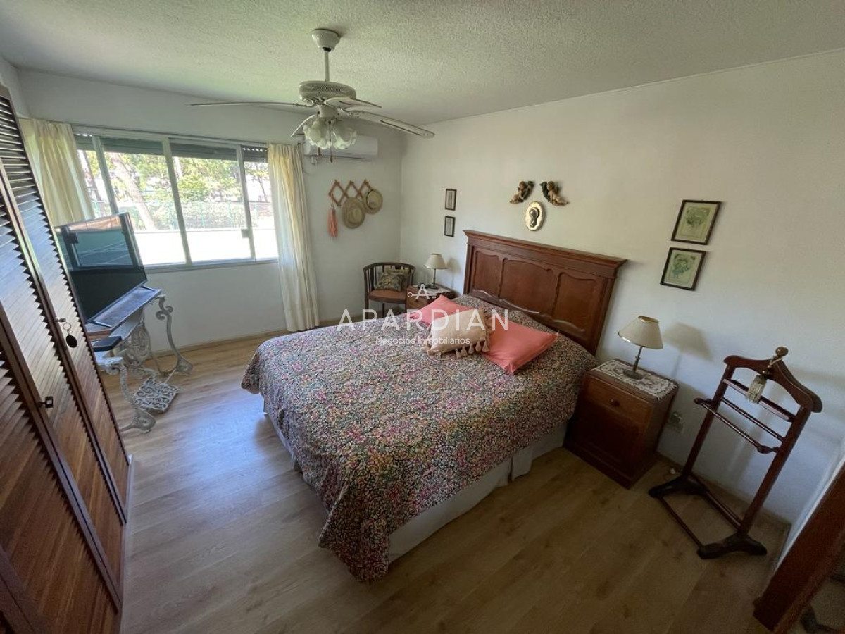 Apartamento ID.21092631 - Apartamento de 4 dormitorios 