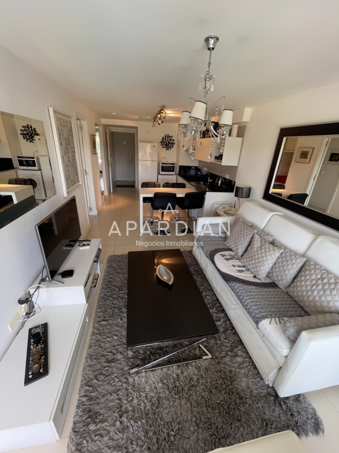 Apartamento ID.21092722 - Apartamento en venta 1 dormitorio y medio edificio Unique