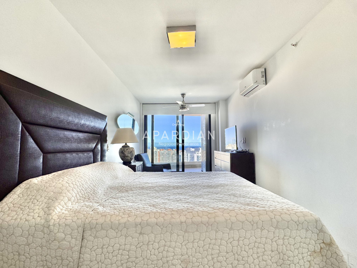 Apartamento ID.21099281 - Apartamento de 3 dormitorios en suite en venta