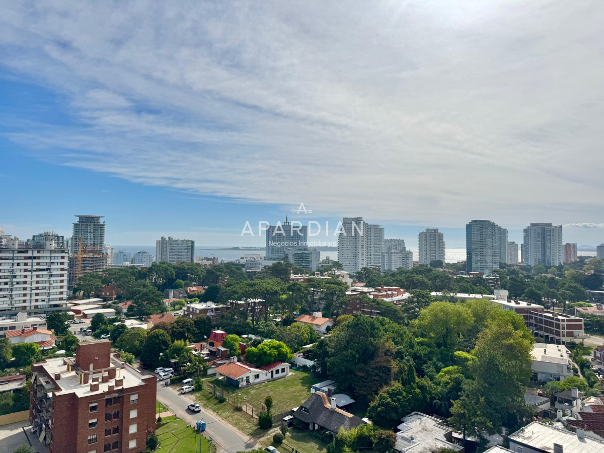 Apartamento ID.21096429 - Apartamento en venta a pasos del mar, torre con excelentes servicios