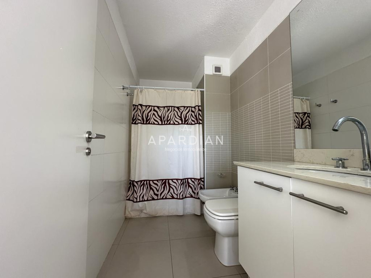 Apartamento ID.21094863 - Apartamento de 2 dormitorios con buenos servicios
