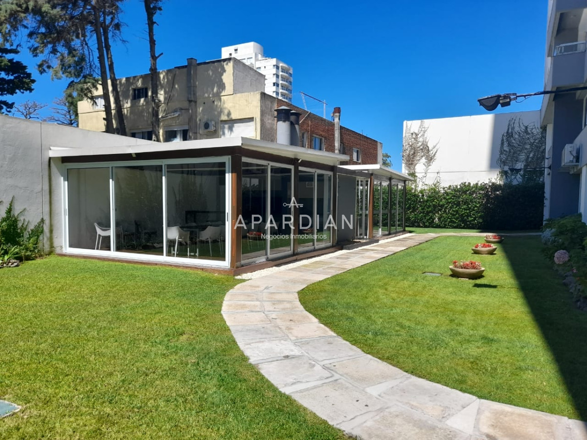 Apartamento ID.21094863 - Apartamento de 2 dormitorios con buenos servicios