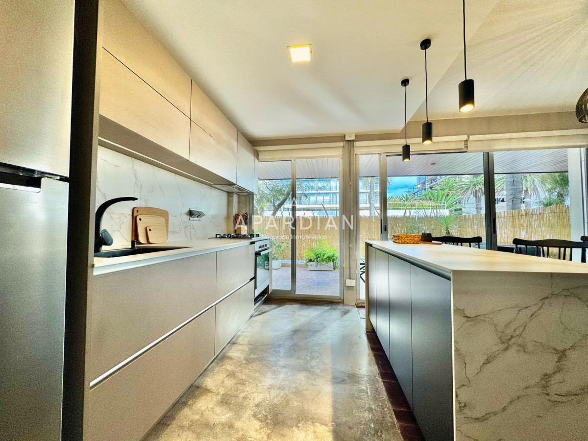 Apartamento ID.21097321 - Apartamento alquiler 2 dorm en Península