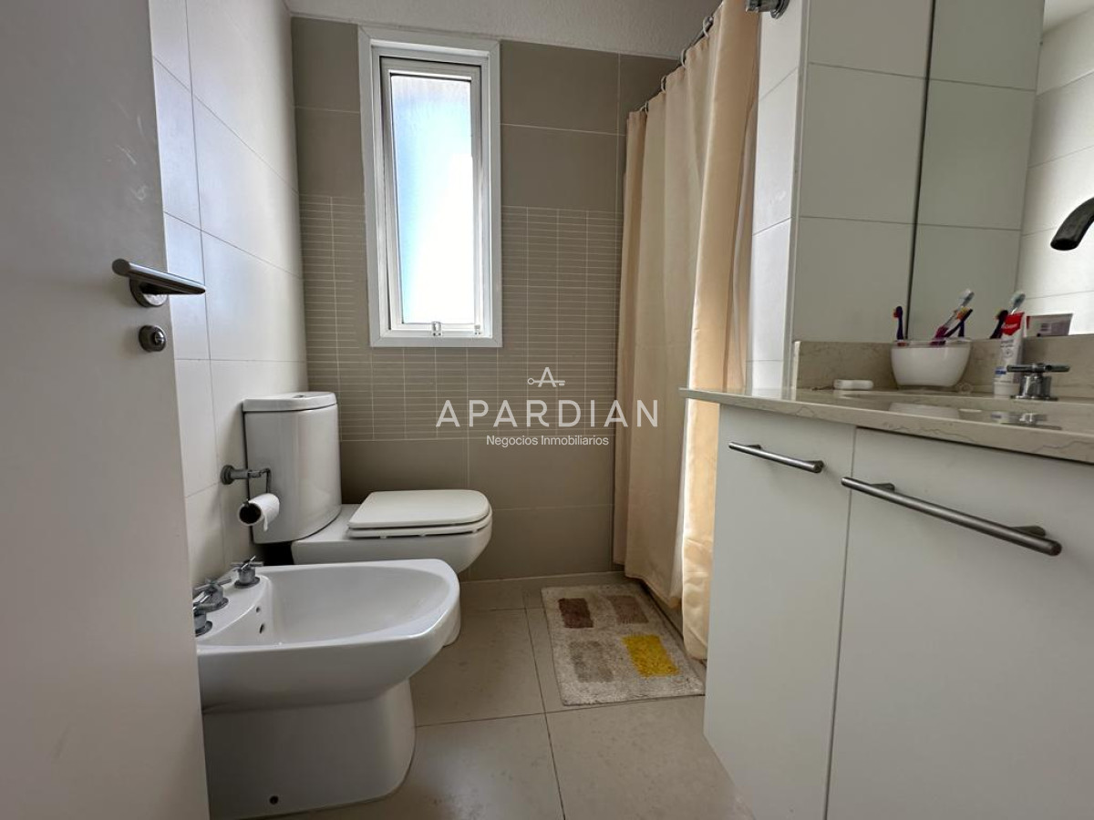 Apartamento ID.21094863 - Apartamento de 2 dormitorios con buenos servicios