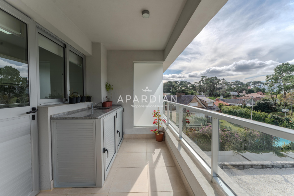 Apartamento ID.21099370 - Apartamento en venta playa mansa 2 dormitorios