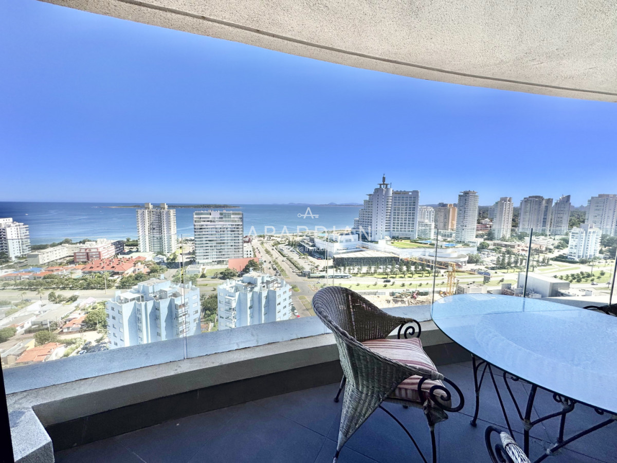 Apartamento ID.21099281 - Apartamento de 3 dormitorios en suite en venta