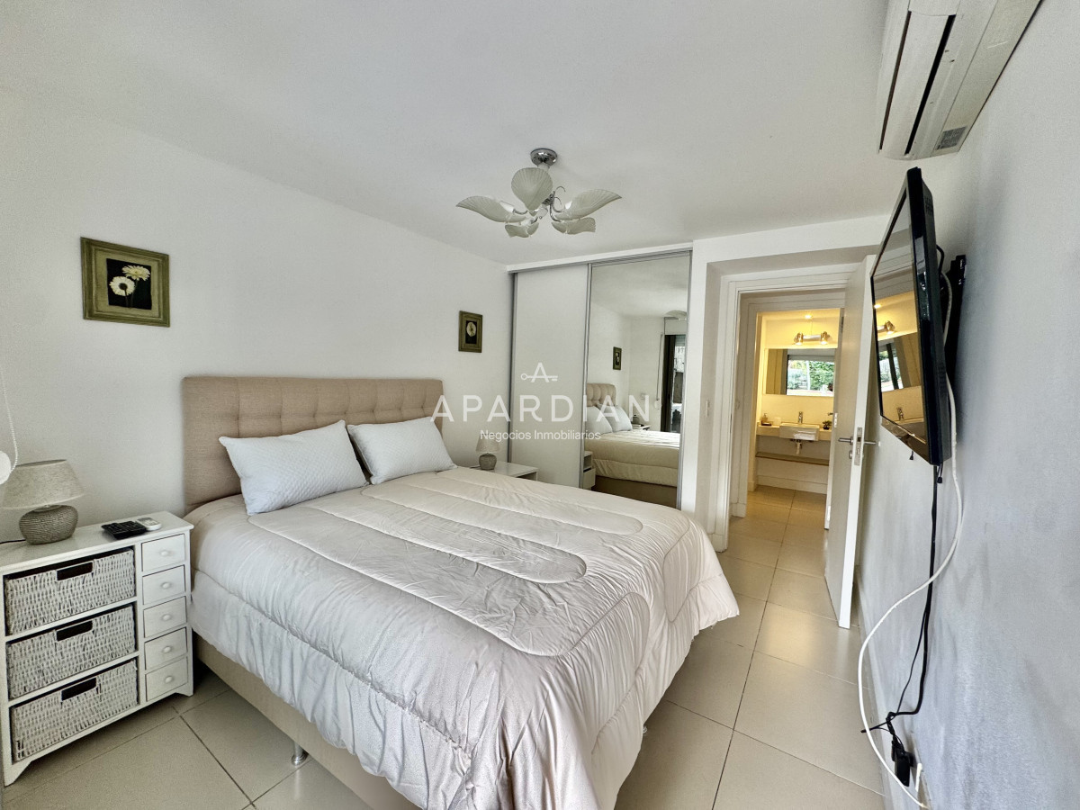Apartamento ID.21097487 - Apartamento en alquiler anual, 1 dormitorio y medio con parrillero propio