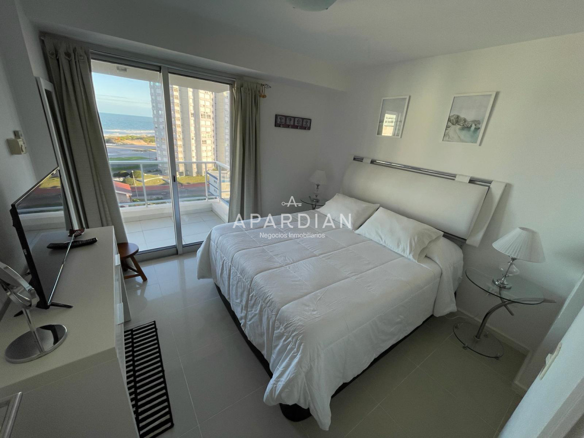 Apartamento ID.21094985 - Apartamento de 2 dormitorios con vista al mar