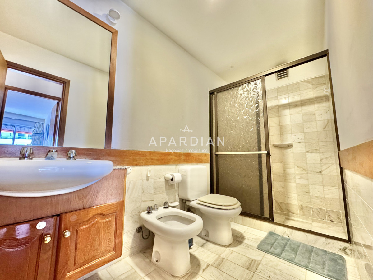 Apartamento ID.21098789 - Apartamento de 2 dormitorios en venta y alquiler