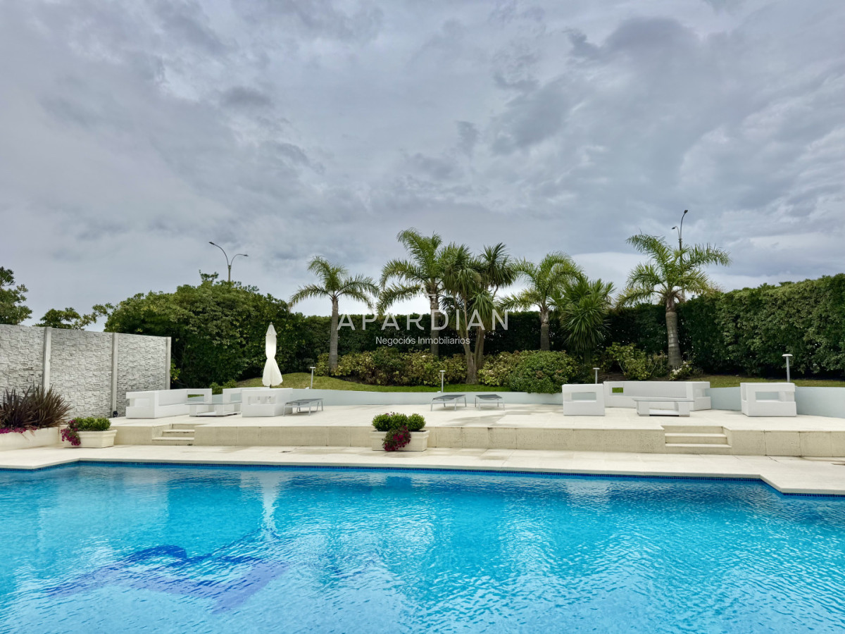 Apartamento ID.21099164 - Apartamento 3 Suites a la venta frente al mar