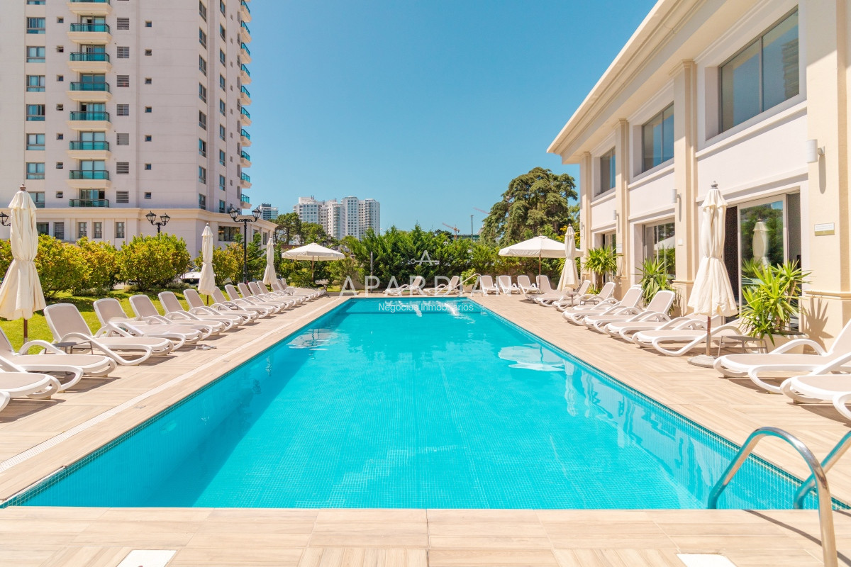 Apartamento ID.21092699 - Apartamento de 2 dormitorios en venta con vista al mar