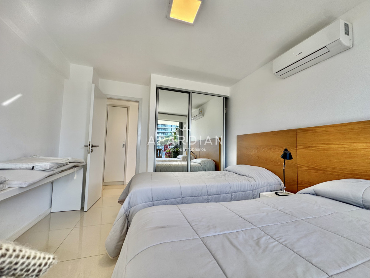 Apartamento ID.21099586 - Apartamento 3 dormitorios en venta, Punta del Este