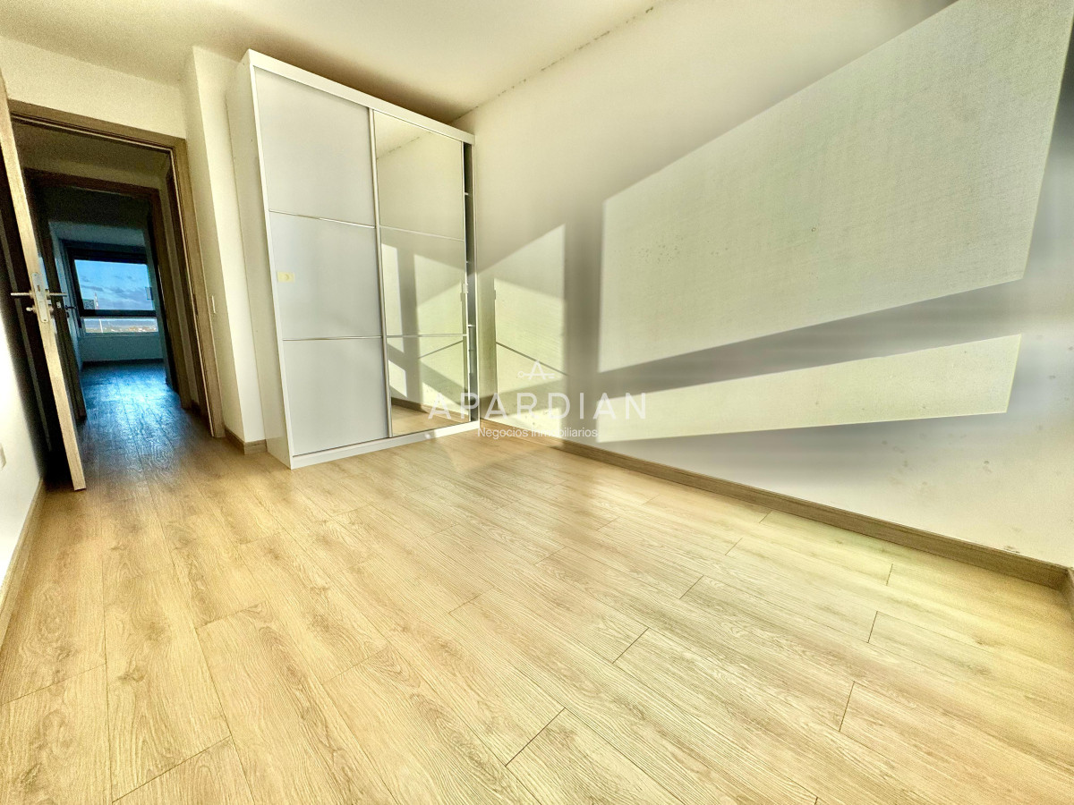Apartamento ID.21097723 - Apartamento de 3 dormitorios en alquiler anual Maldonado