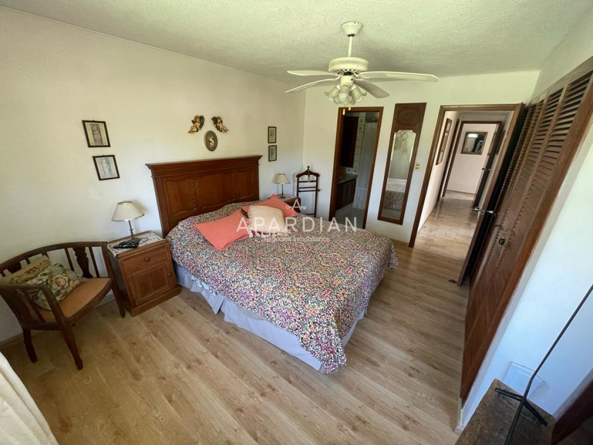 Apartamento ID.21092631 - Apartamento de 4 dormitorios 
