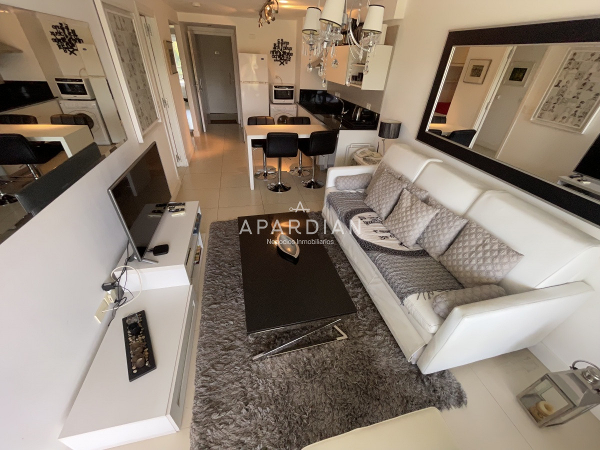 Apartamento ID.21092722 - Apartamento en venta 1 dormitorio y medio edificio Unique