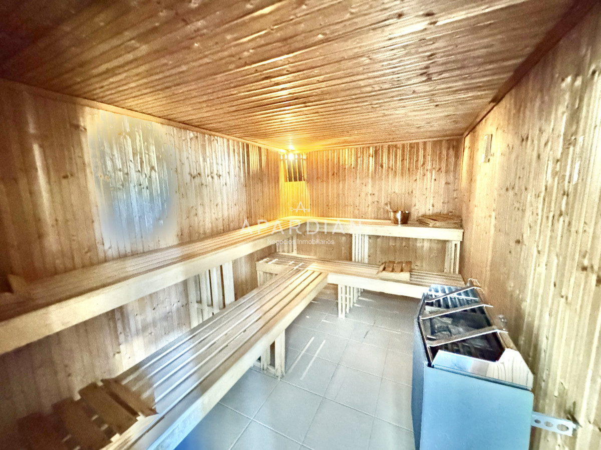 Apartamento ID.21097326 - Apartamento en venta 3 suites + dependencia frente a playa brava