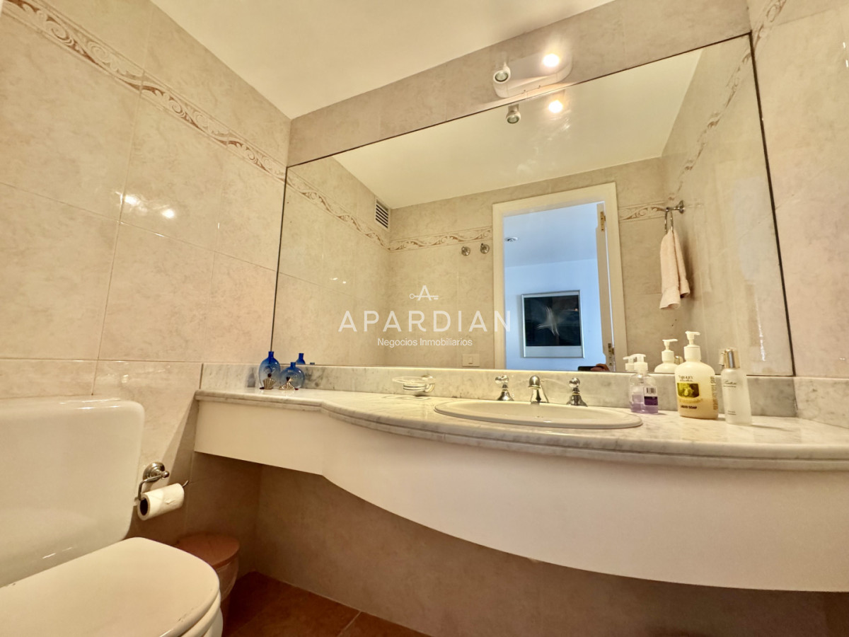 Apartamento ID.21099164 - Apartamento 3 Suites a la venta frente al mar