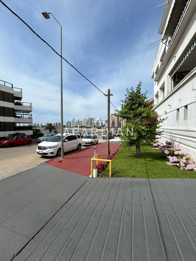 Apartamento ID.21097223 - Alquiler Invernal en Peninsula