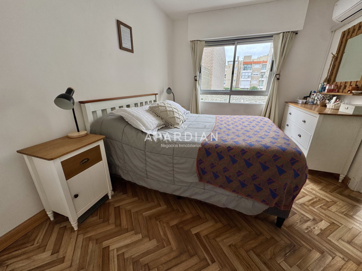 Apartamento ID.21099573 - Apartamento de 1 ½ dormitorios en Peninsula