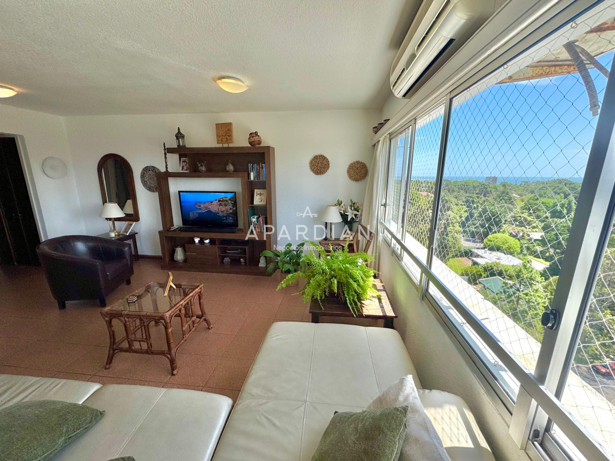 Apartamento ID.21097128 - Apartamento de 2 dormitorios en venta, Punta del Este