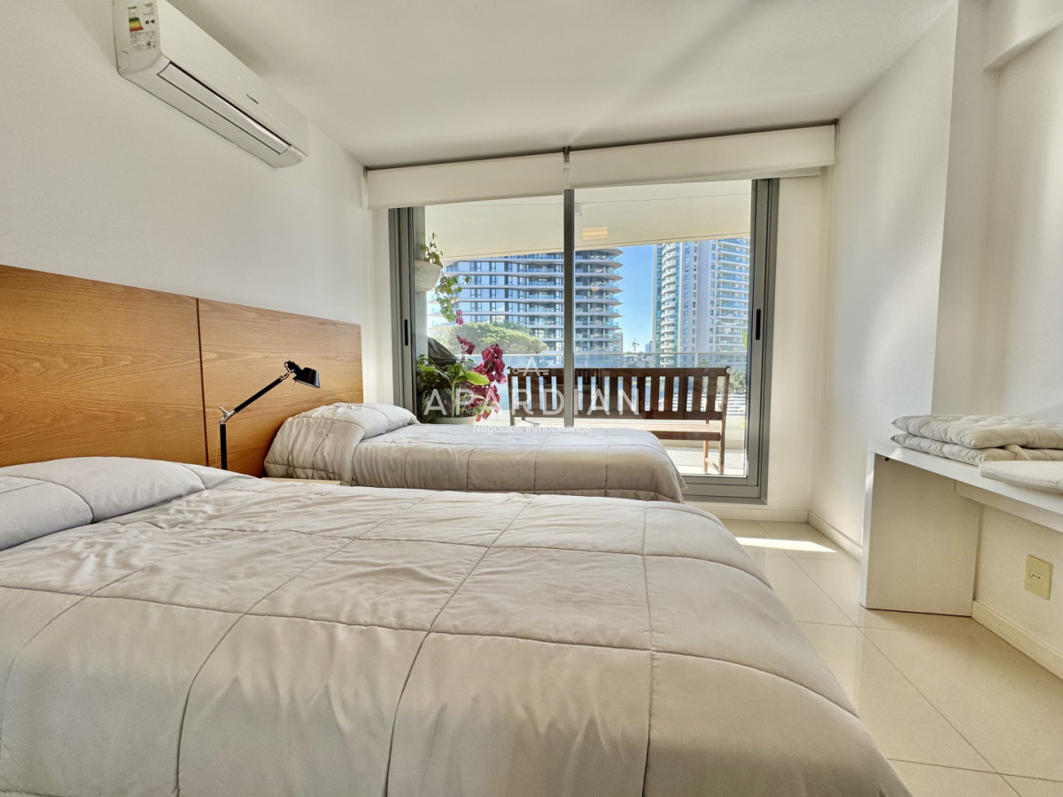 Apartamento ID.21099586 - Apartamento 3 dormitorios en venta, Punta del Este