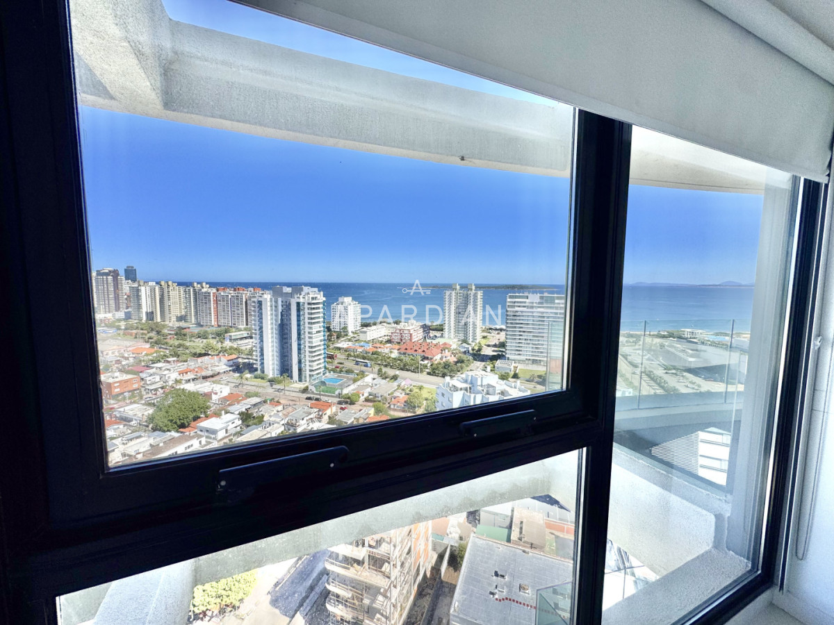 Apartamento ID.21099281 - Apartamento de 3 dormitorios en suite en venta