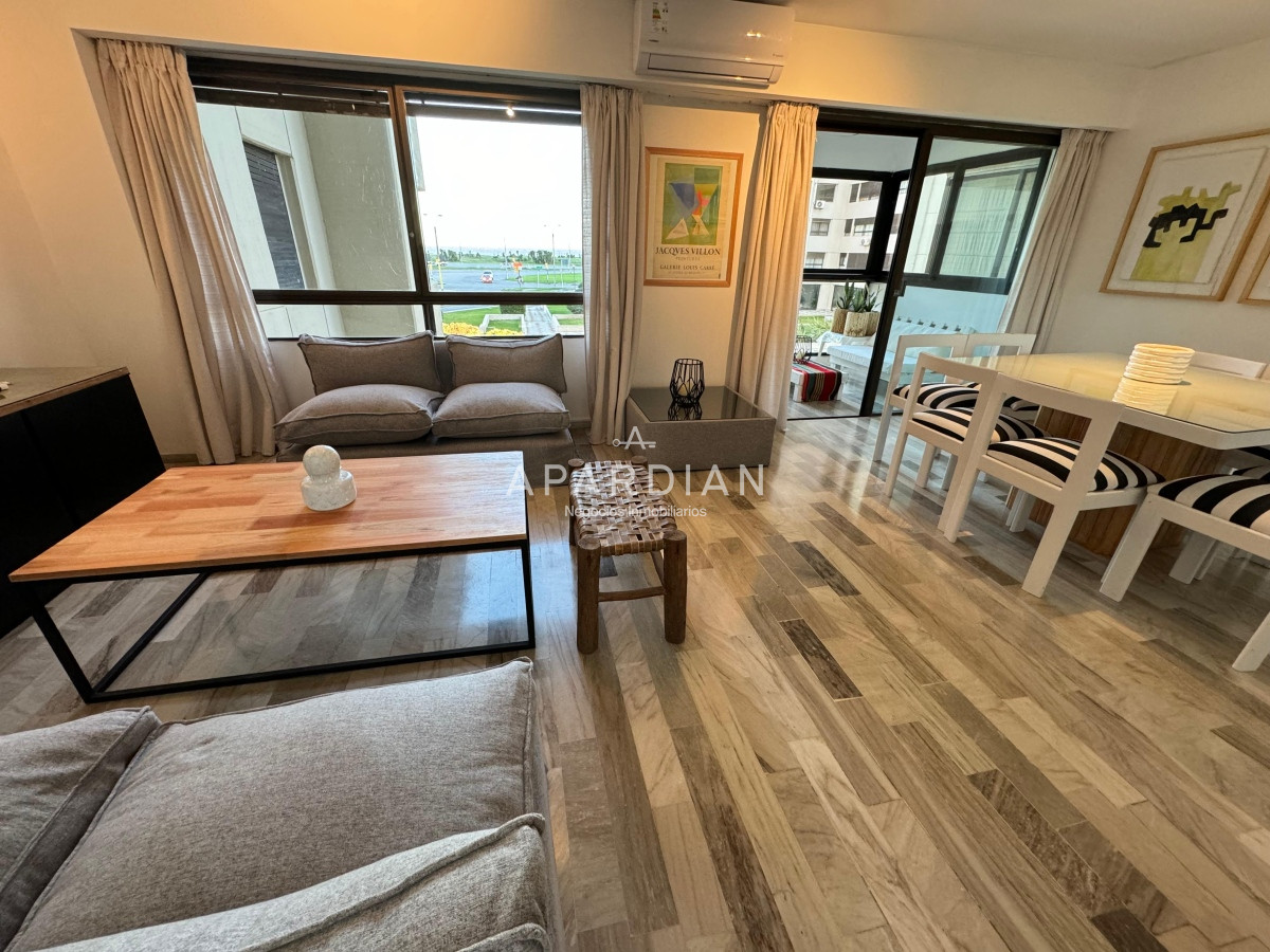 Apartamento ID.21095749 - Apartamento de 3 dormitorios en venta y alquiler