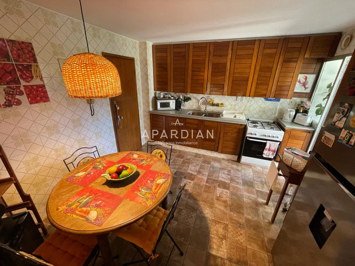 Apartamento ID.21092631 - Apartamento de 4 dormitorios 