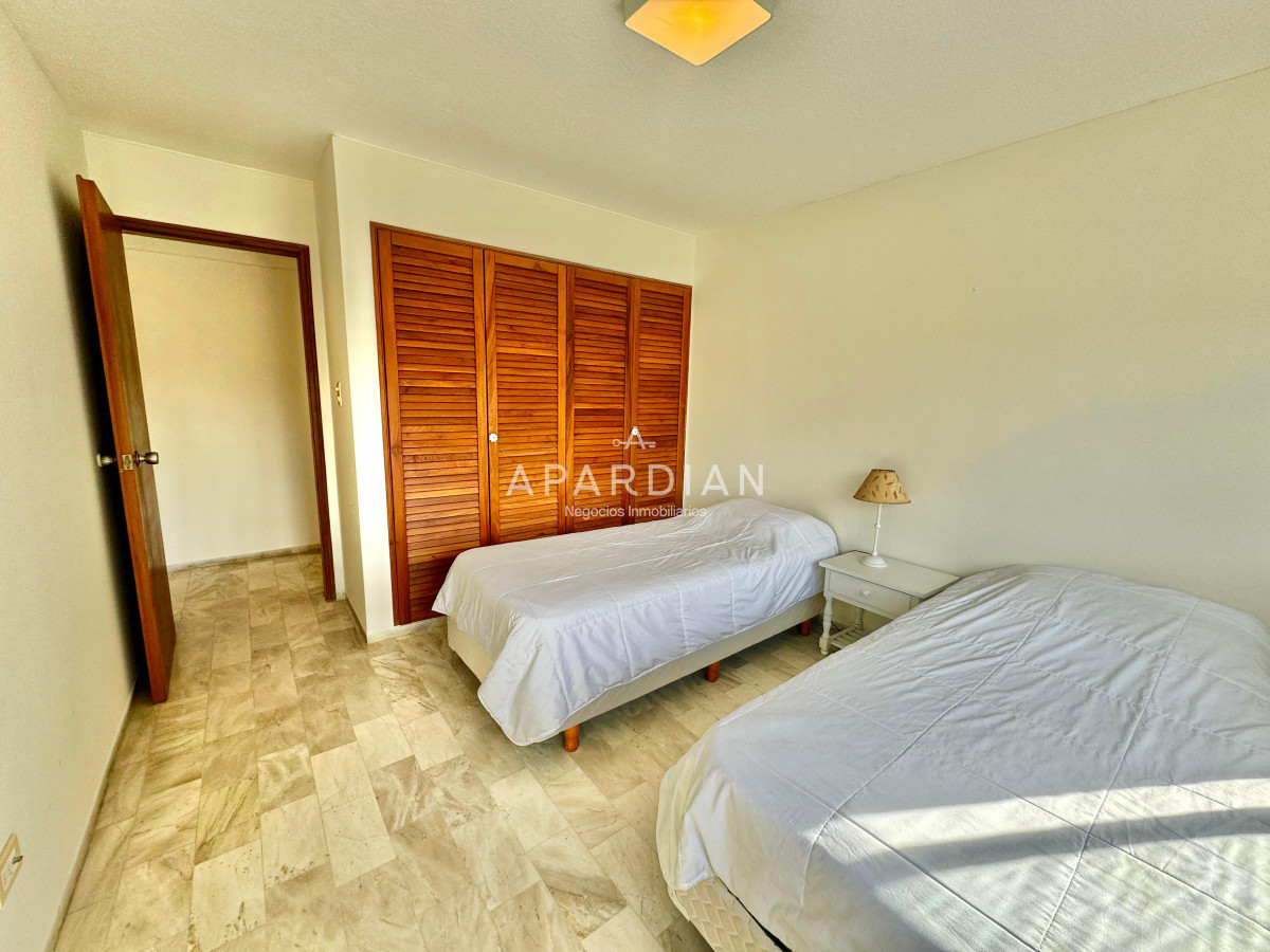 Apartamento ID.21098073 - Roosevelt Center en alquiler anual