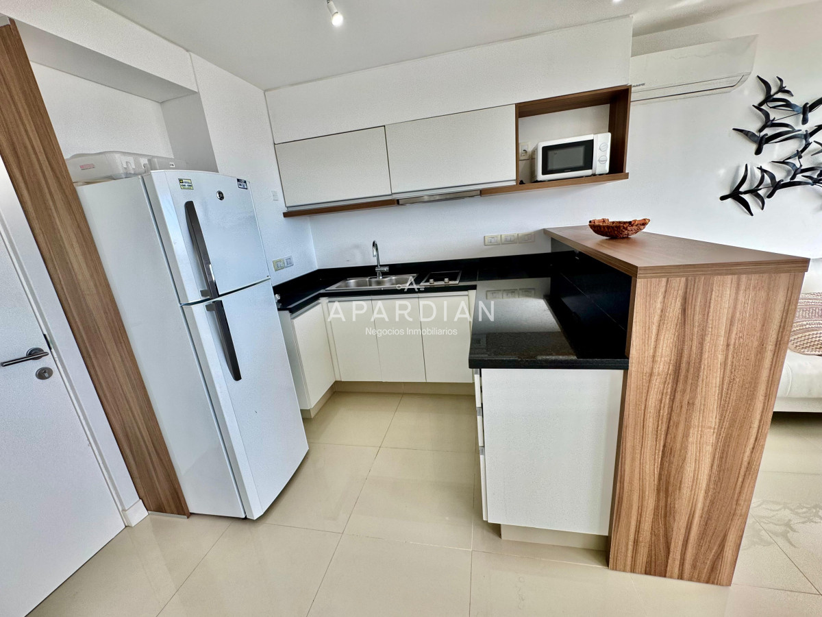 Apartamento ID.21096429 - Apartamento en venta a pasos del mar, torre con excelentes servicios