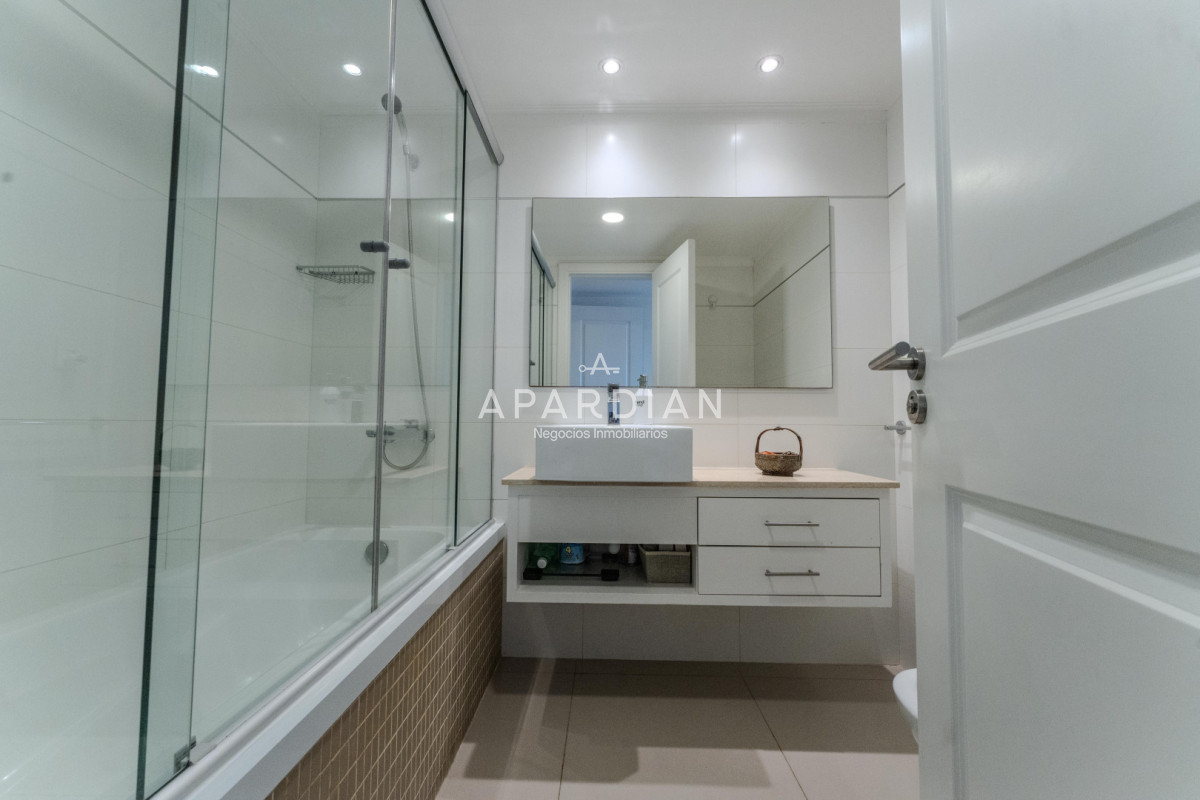 Apartamento ID.21099370 - Apartamento en venta playa mansa 2 dormitorios