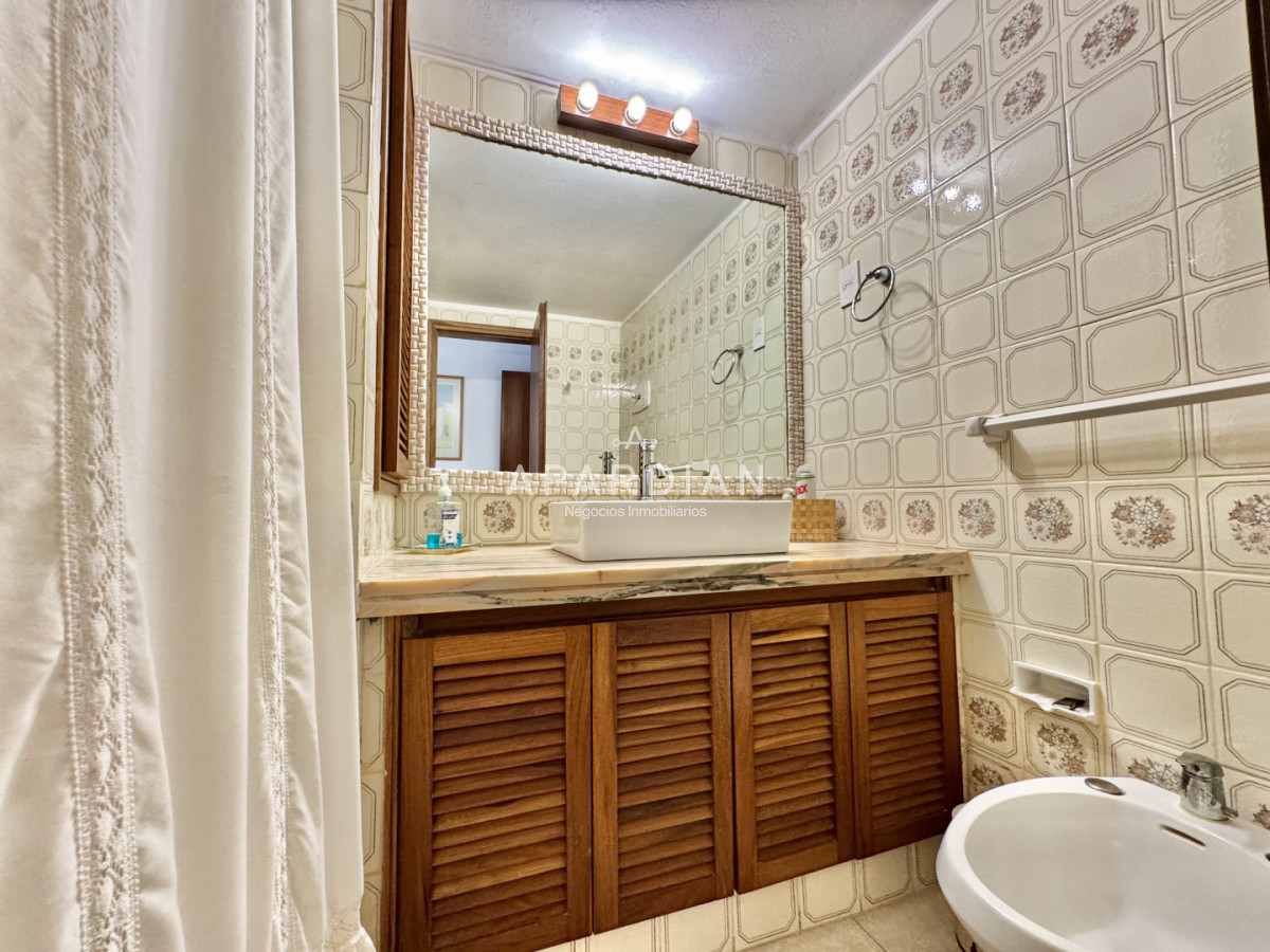 Apartamento ID.21092631 - Apartamento de 4 dormitorios en venta 