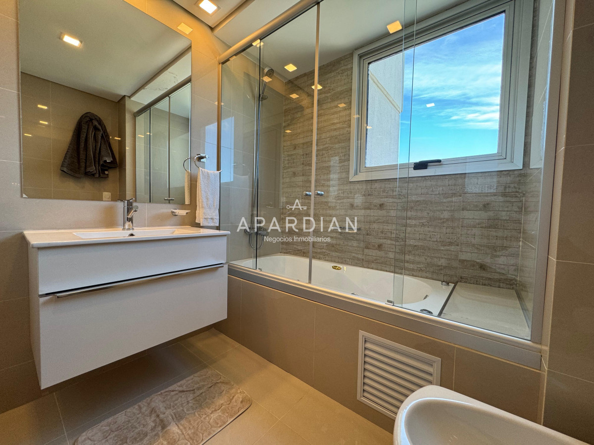 Apartamento ID.21096949 - Apartamento en venta, 2 dormitorios + dependencia