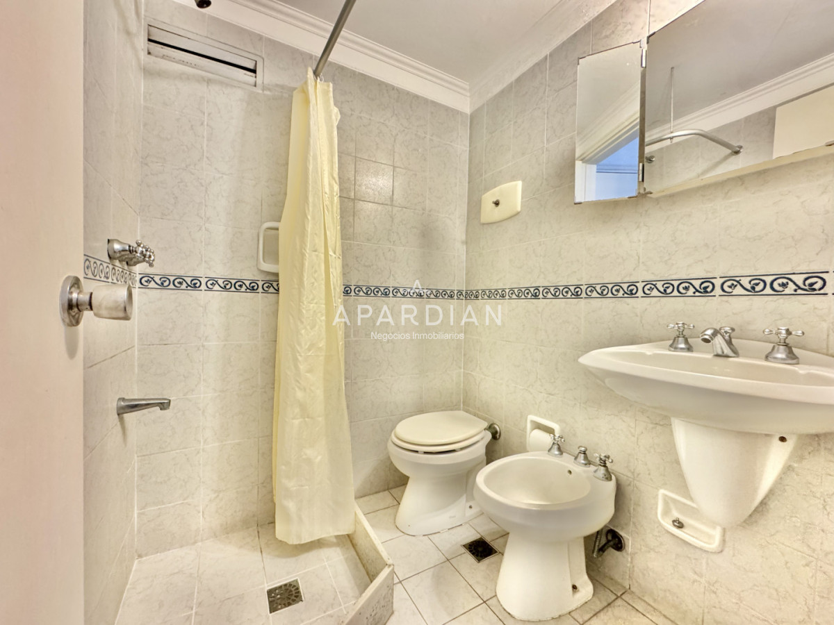 Apartamento ID.21099479 - Apartamento en venta 2 dormitorios con vista al mar!