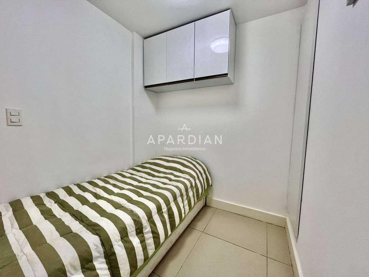 Apartamento ID.21097487 - Apartamento en alquiler anual, 1 dormitorio y medio con parrillero propio