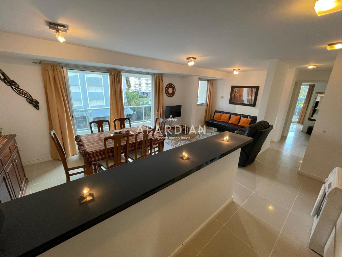 Apartamento ID.21093114 - Apartamento en venta 1 dormitorio a pasos del mar 