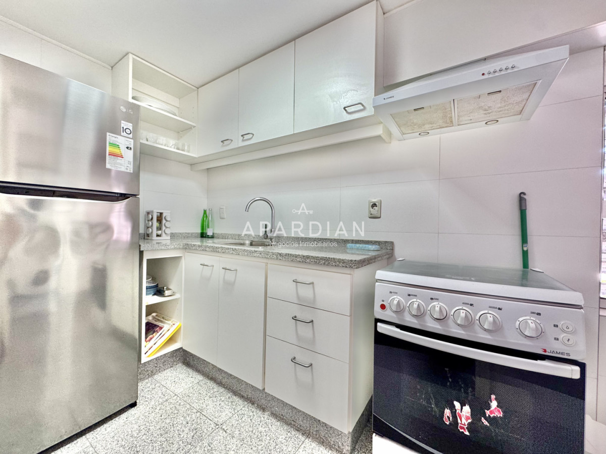 Apartamento ID.21099479 - Apartamento en venta 2 dormitorios con vista al mar!