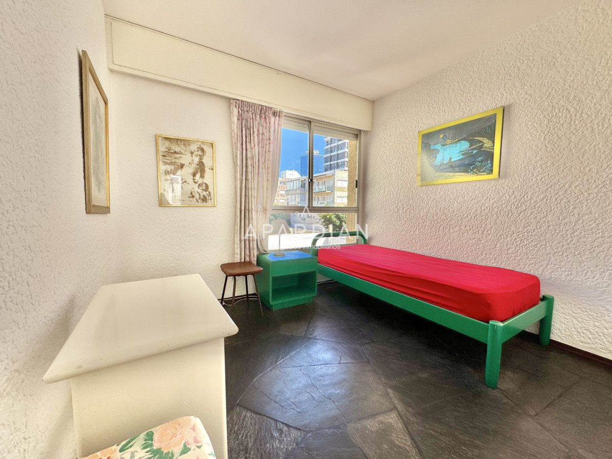 Apartamento ID.21099479 - Apartamento en venta 2 dormitorios con vista al mar!