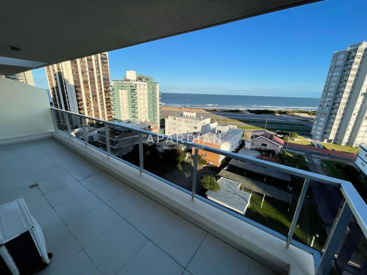 Apartamento ID.21094985 - Apartamento de 2 dormitorios con vista al mar